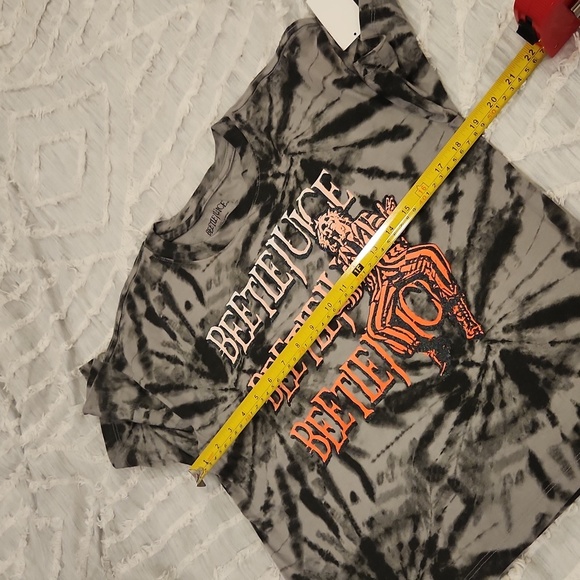 Black & gray tie dye Beetlejuice t-shirt size XL, new with tags! - Picture 6 of 7